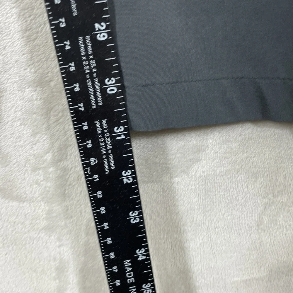 The North Face Mens Paramount Pants Asphalt Grey 36x32 NF0A7WZE FlashDry